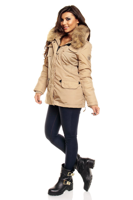 Veste d'hiver avec vraie fourrure beige